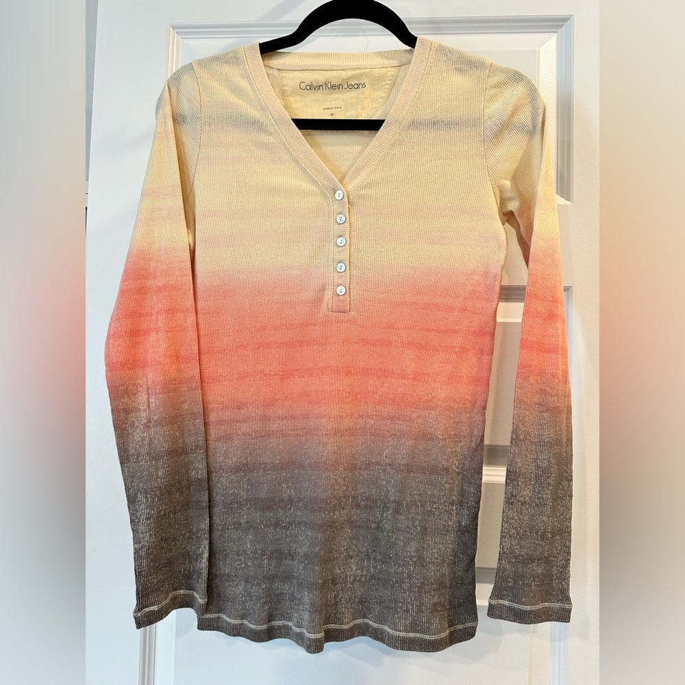 Calvin Klein long sleev V neck T-shirt.